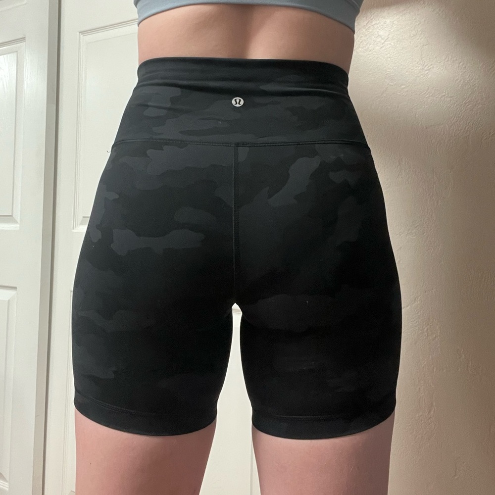 Lululemon Align biker shorts 6”